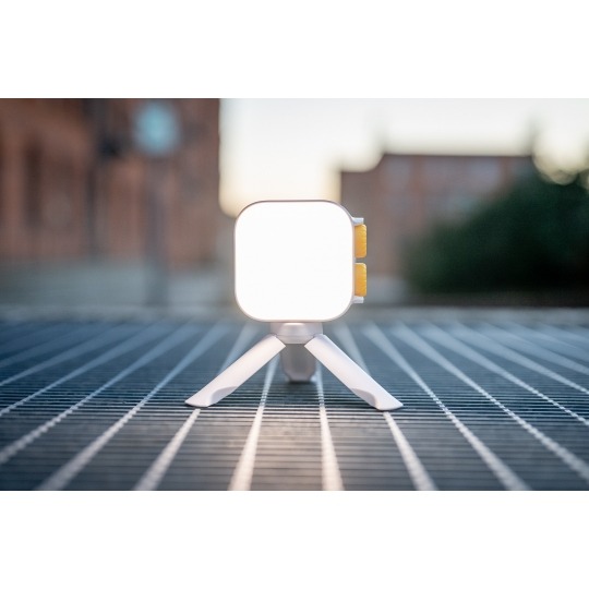 Newell kompaktowa lampa LED RGB Cutie Pie biała